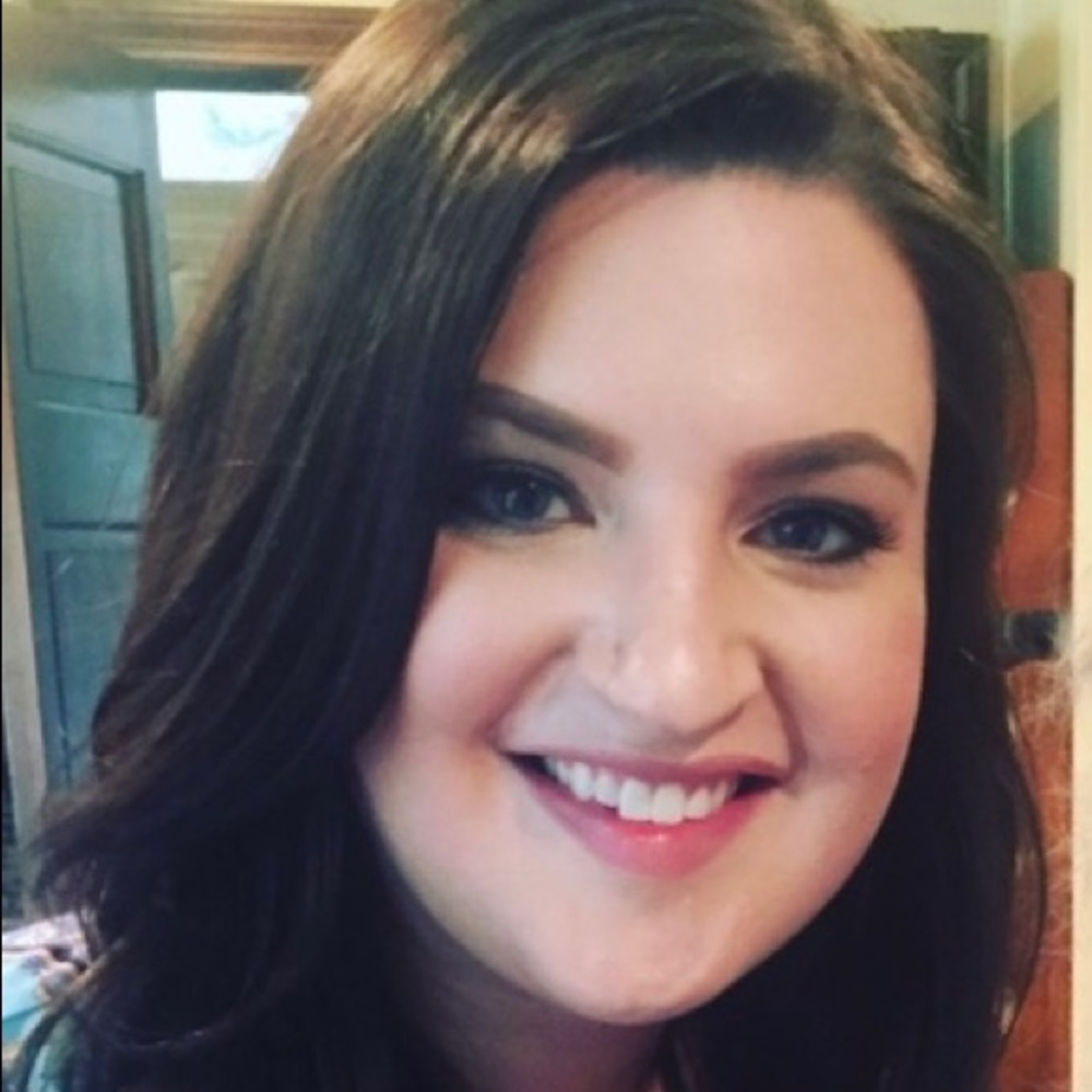 Meet your Posher, Elaine